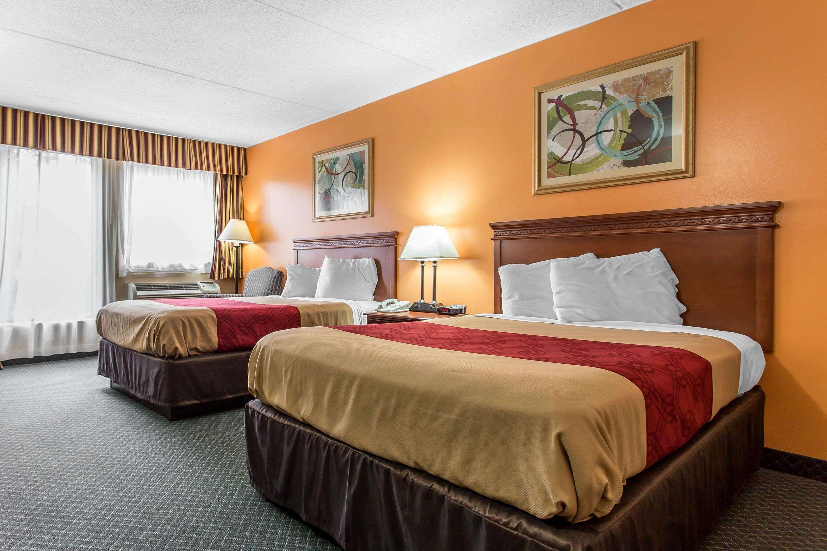 Econo Lodge & Suites Southern Pines Zewnętrze zdjęcie
