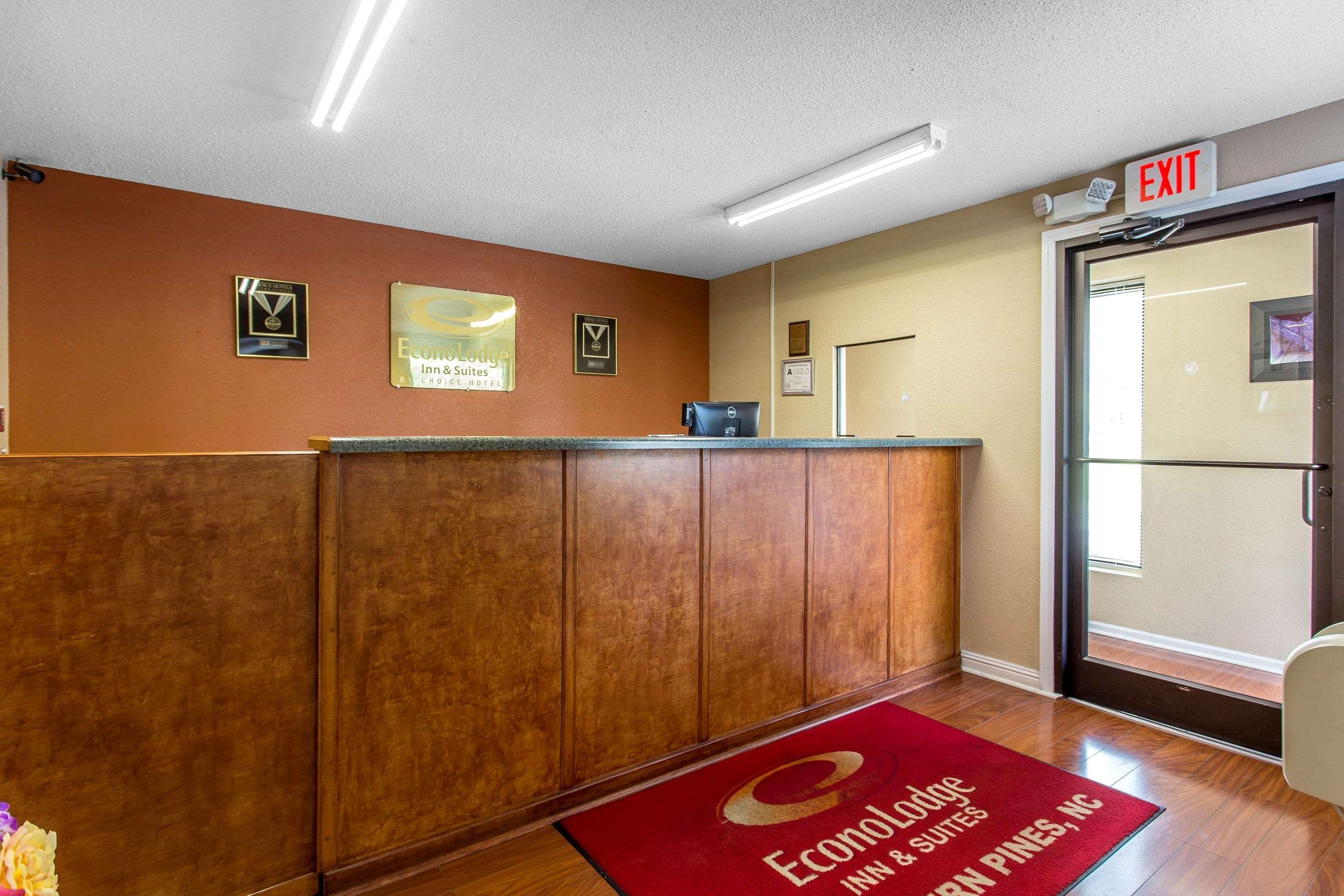 Econo Lodge & Suites Southern Pines Zewnętrze zdjęcie