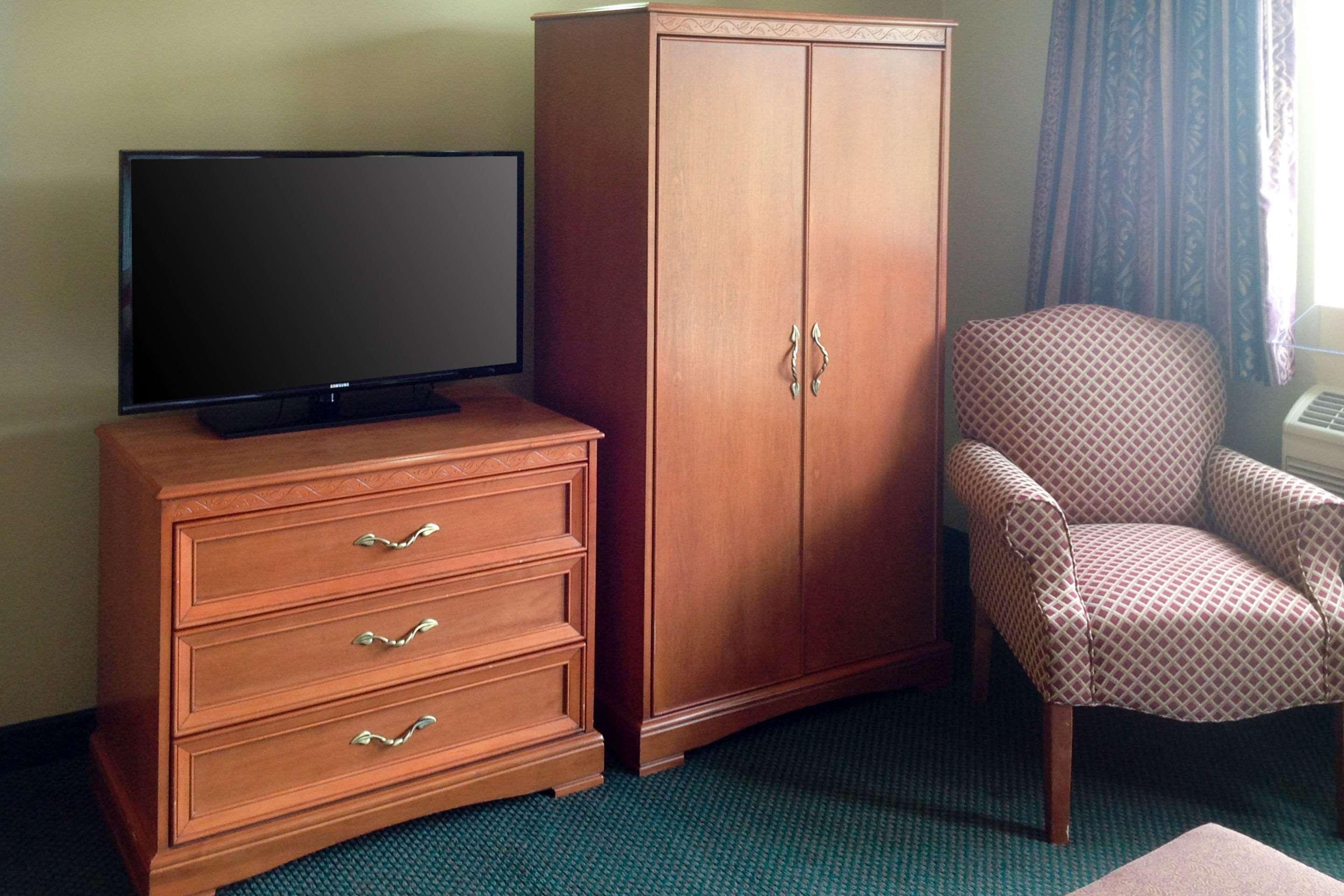 Econo Lodge & Suites Southern Pines Zewnętrze zdjęcie