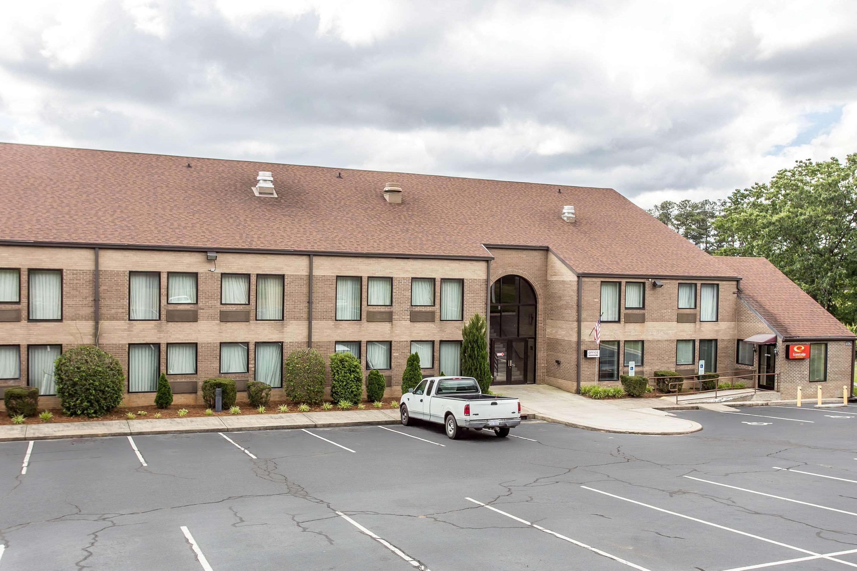 Econo Lodge & Suites Southern Pines Zewnętrze zdjęcie