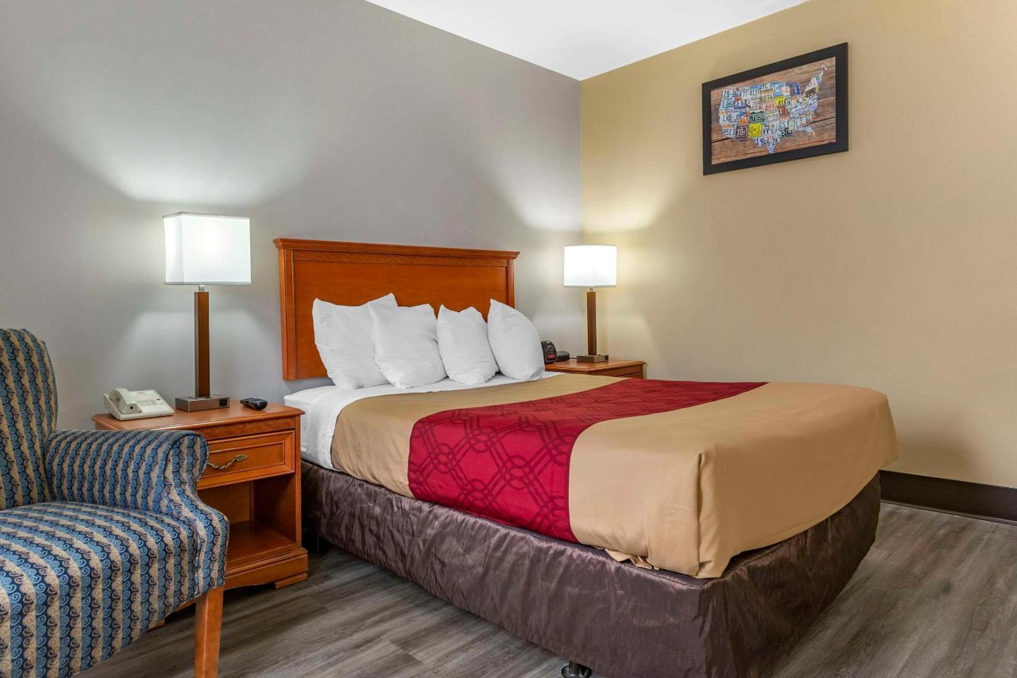 Econo Lodge & Suites Southern Pines Zewnętrze zdjęcie